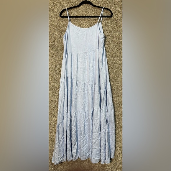 NWT Spaghetti Strap Asymmetric Tiered Maxi Dress Size Medium - Picture 3 of 5